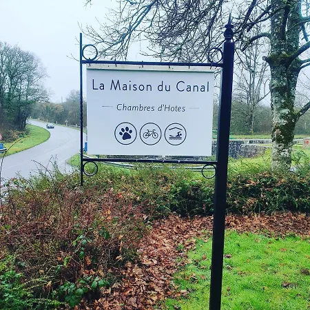 La Maison Du Canal Bed & Breakfast *