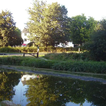 La Maison Du Canal * Rostrenen
